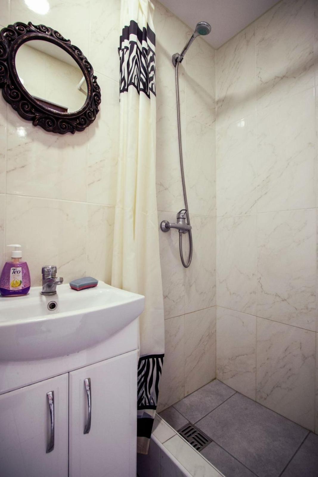 On Nauki Avenue Apartment